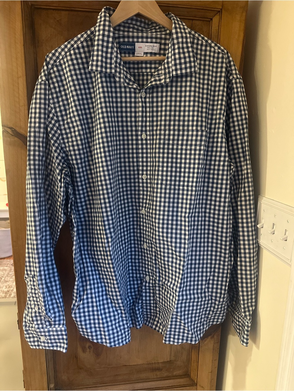 Old Navy Men’s Blue & White Gingham Button-Up Shirt XXL